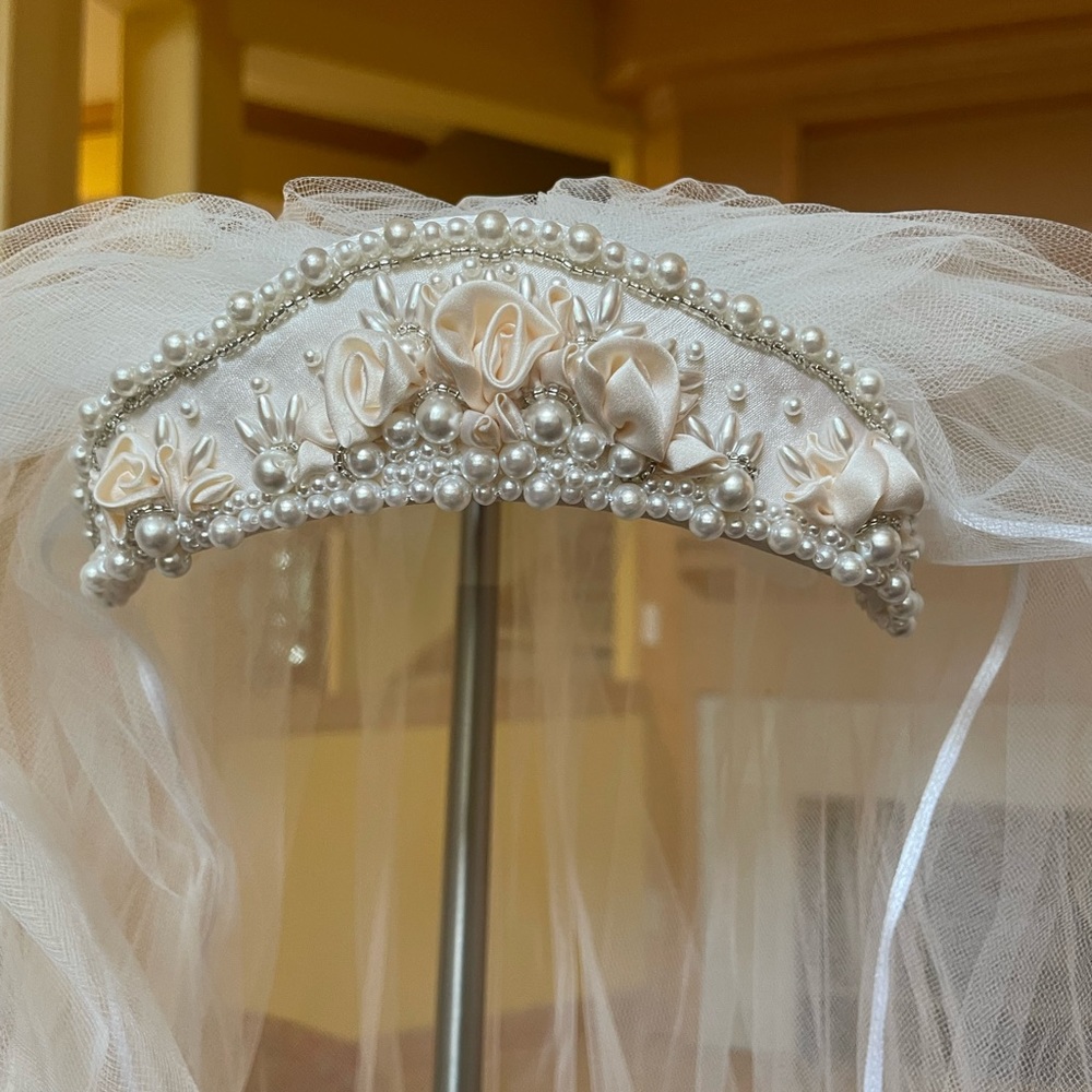 Bridal Vail - Picture 5 of 8